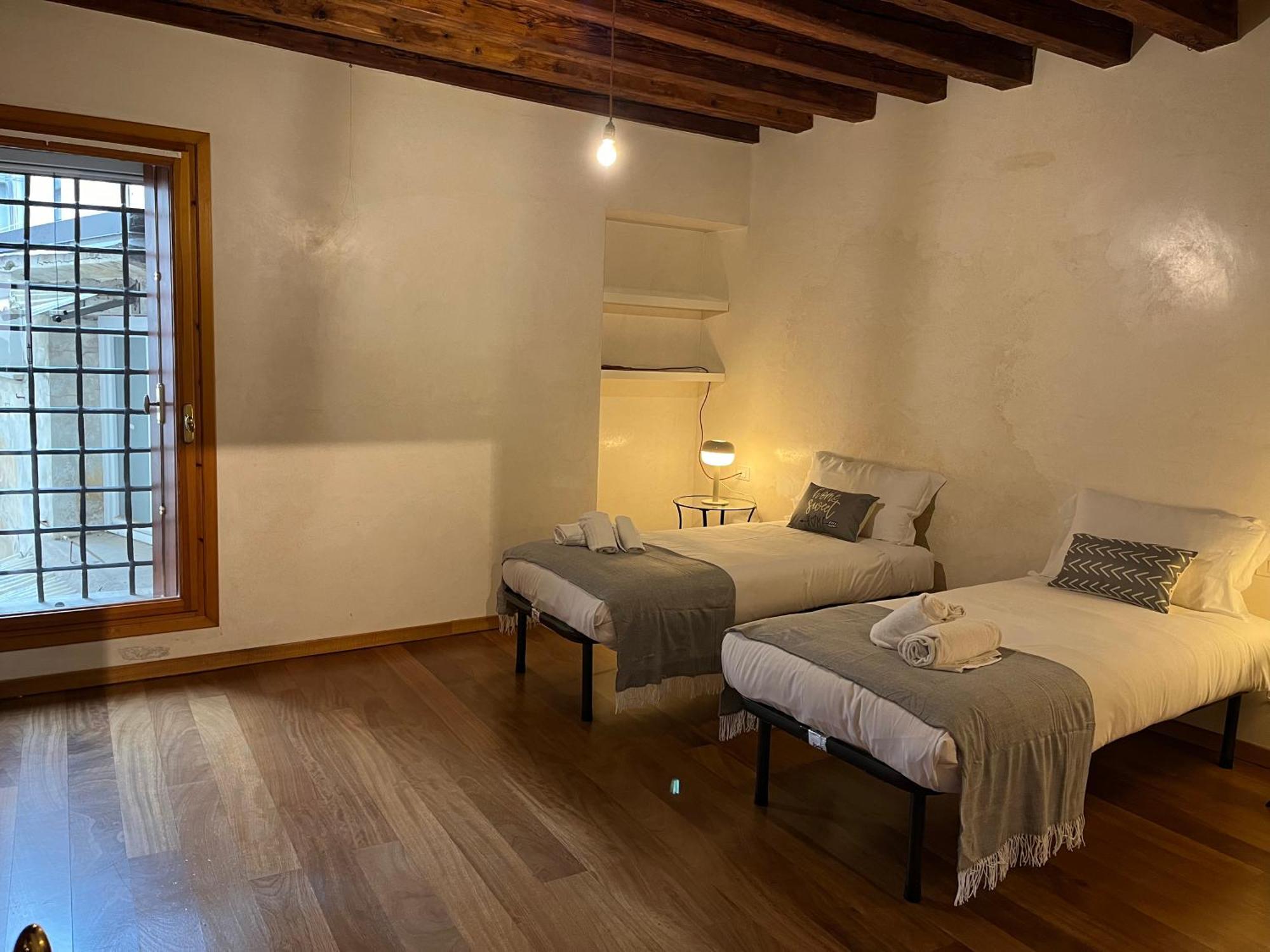 Il Campanile Apartment วิเชนซา ภายนอก รูปภาพ