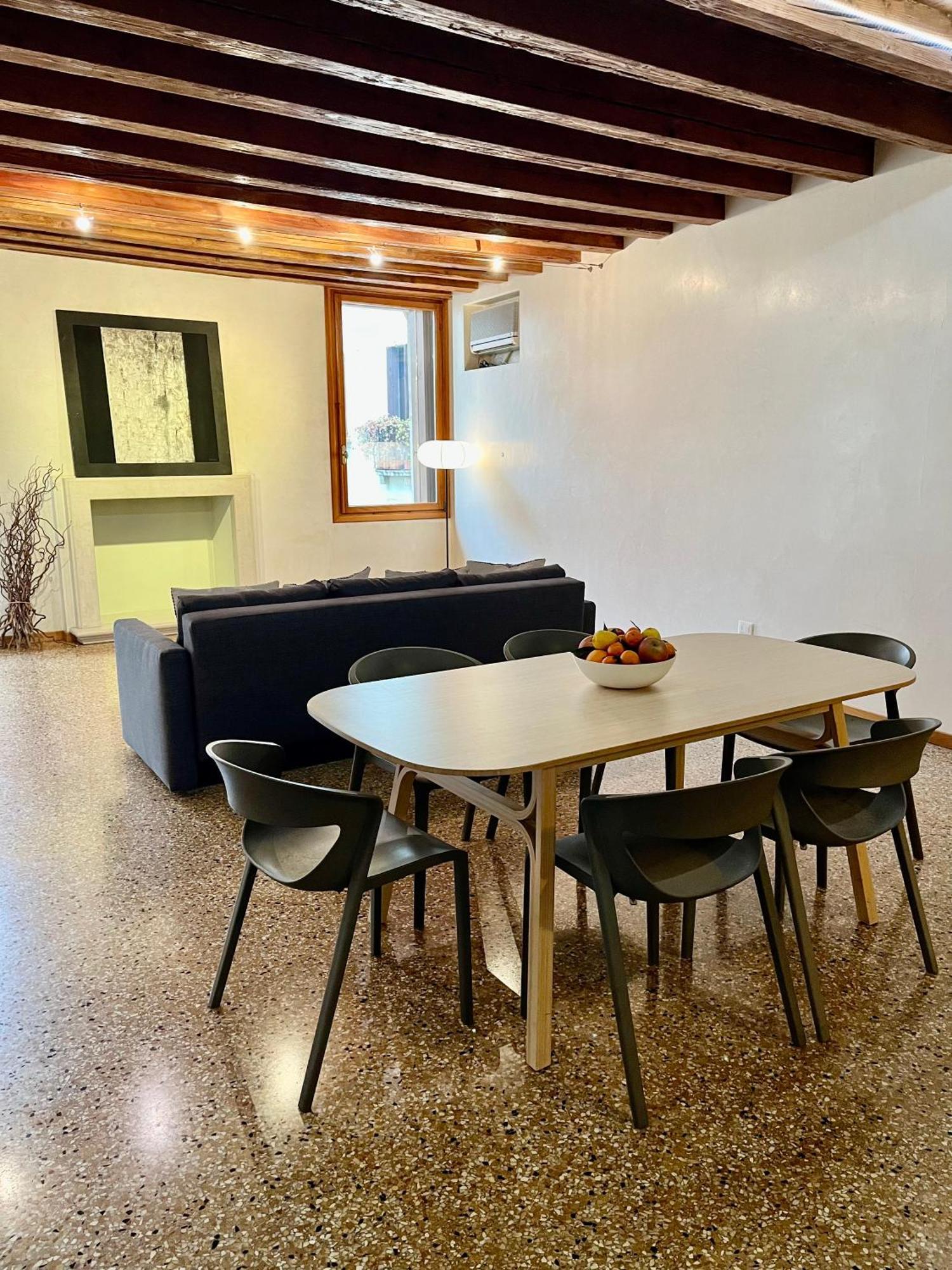 Il Campanile Apartment วิเชนซา ภายนอก รูปภาพ